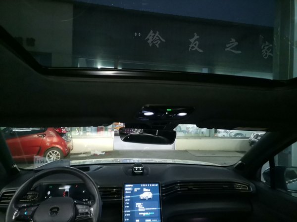 Nio ES8 2020, 50800 км, за 20579 USD - фото 17