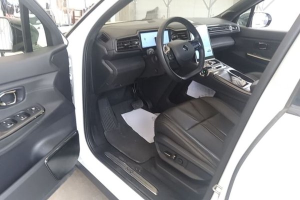 Nio ES8 2020, 103400 км, за 17170 USD - фото 24