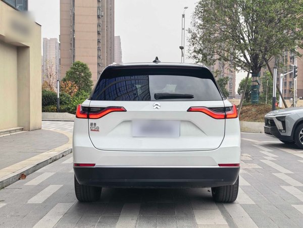 Nio ES8 2020, 109700 км, за 15923 USD - фото 25