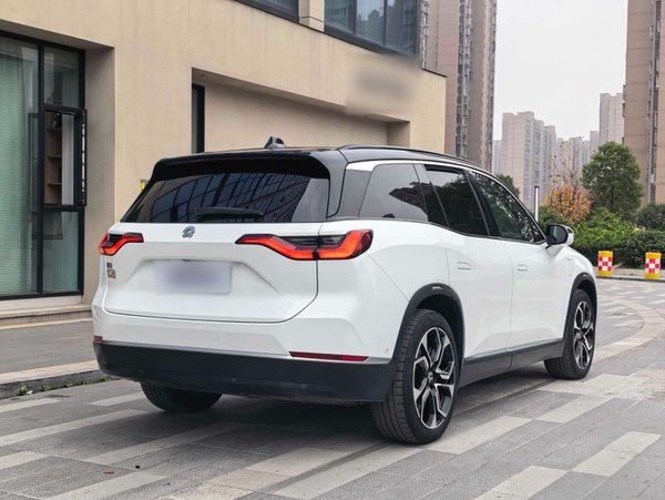 Nio ES8 2020, 109700 км, за 15923 USD - фото 21