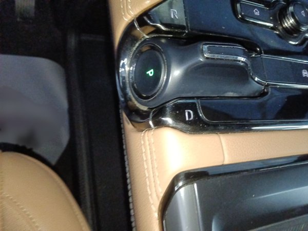 Nio ES8 2020, 109700 км, за 15923 USD