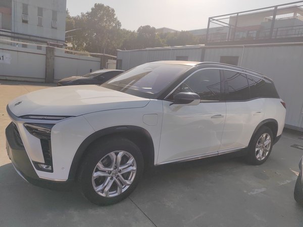 Nio ES8 2020, 111199 км, за 17637 USD
