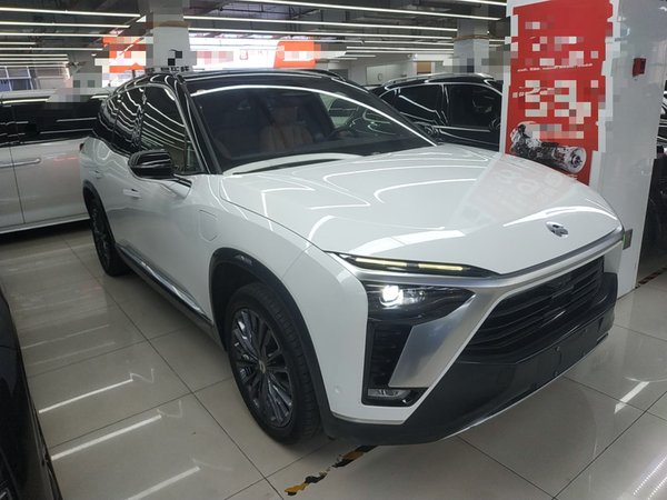 Nio ES8 2020, 113500 км, за 17710 USD