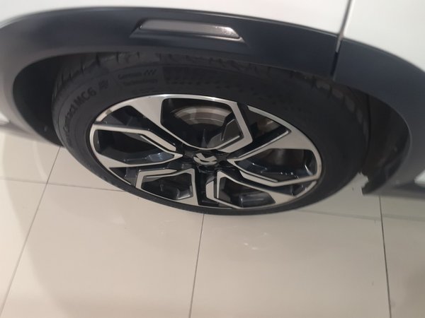 Nio ES8 2020, 140300 км, за 17892 USD - фото 20