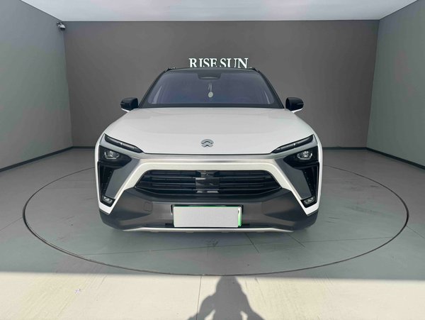Nio ES8 2020 580 km Range 7-Seater Version, 2020 года