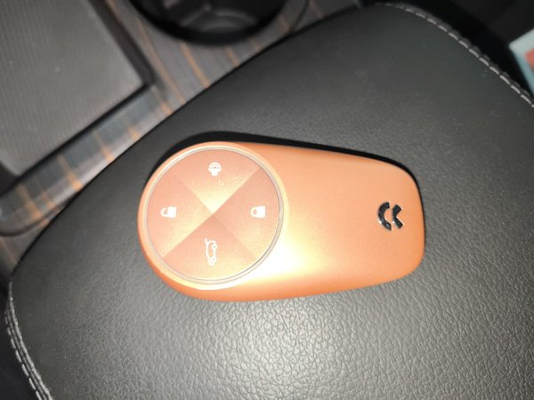 Nio ES8 2020, 184300 км, за 15305 USD - фото 18