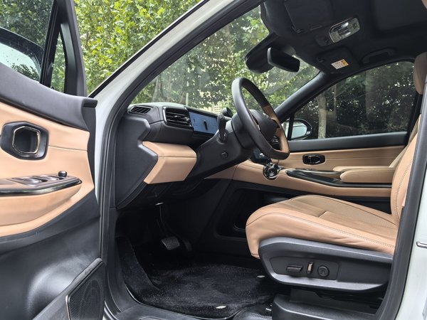 Nio ES8 2022, 38000 км, за 30447 USD - фото 14