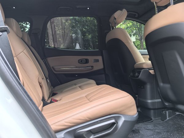 Nio ES8 2022, 38000 км, за 30447 USD - фото 16