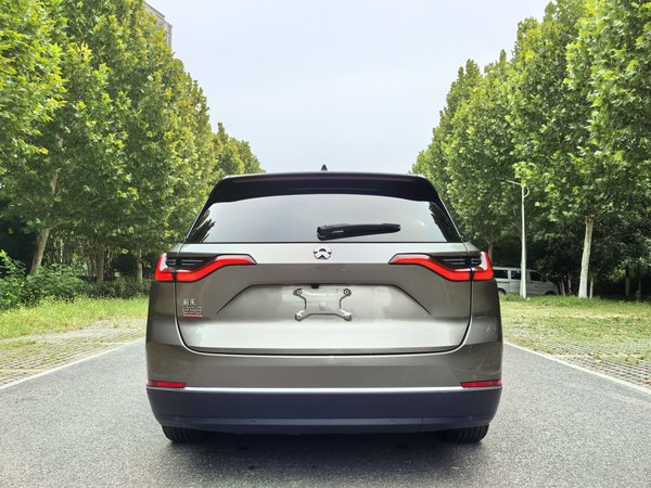 Nio ES8 2022, 38000 км, за 30447 USD - фото 27