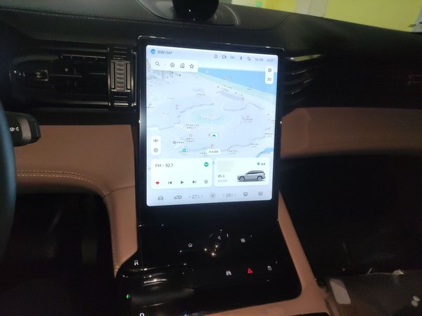 Nio ES8 2022, 38000 км, за 30447 USD