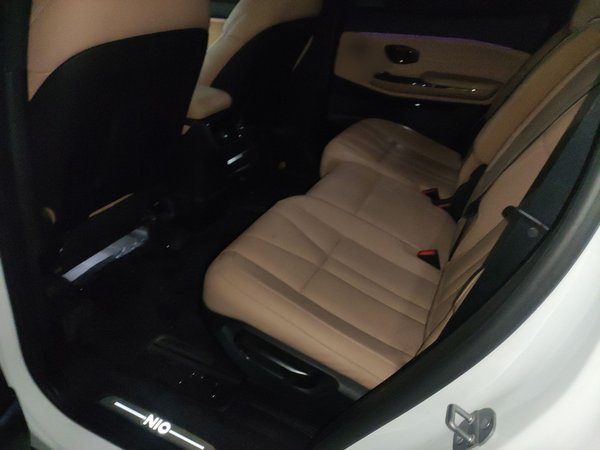 Nio ES8 2022, 38000 км, за 30447 USD - фото 13