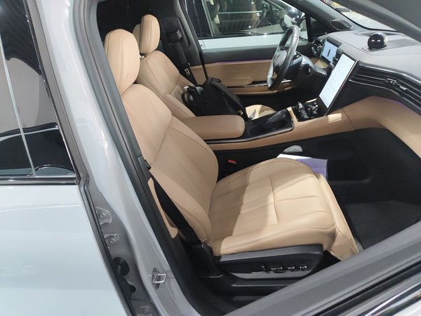 Nio ES8 2022, 67500 км, за 21736 USD - фото 23