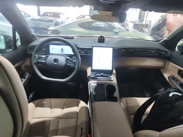 Nio ES8 2022, 67500 км, за 21736 USD - фото 13