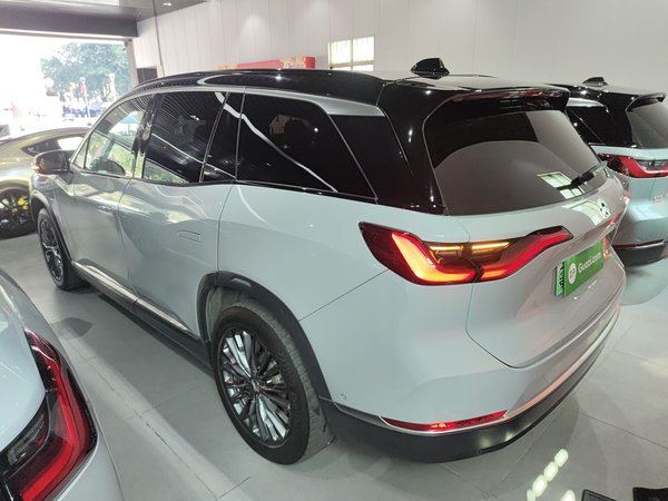 Nio ES8 2022, 67500 км, за 21736 USD - фото 4