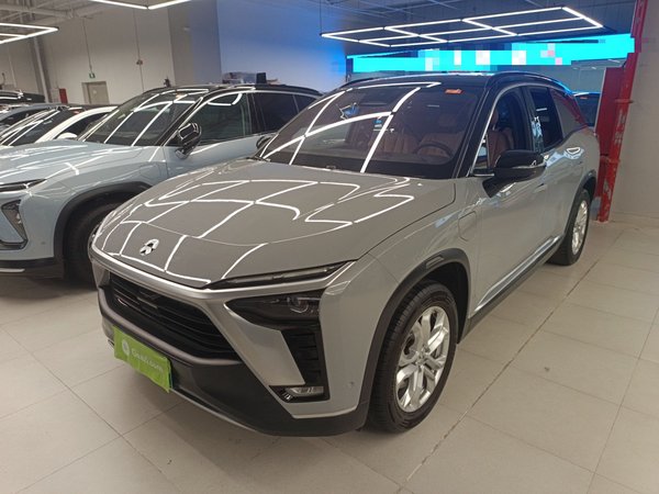 Nio ES8 2022 100 kWh 7-Seater Version