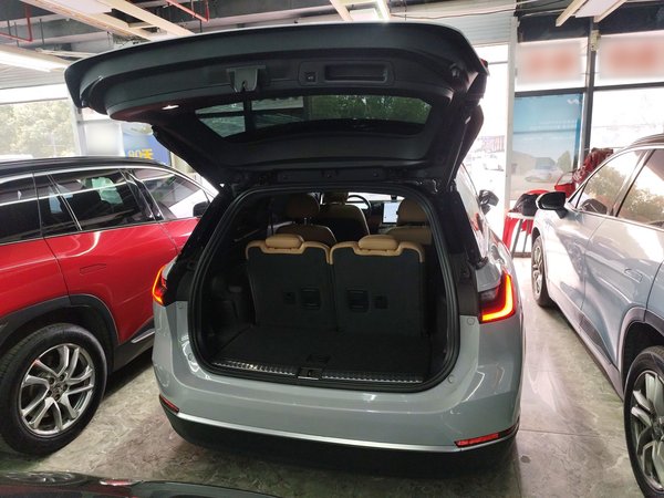 Nio ES8 2022, 69400 км, за 21017 USD - фото 22