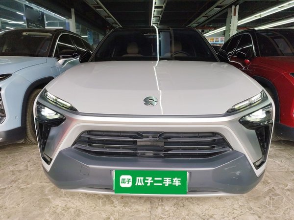 Nio ES8 2022 75 kWh Six-Seater Version, 2022 года