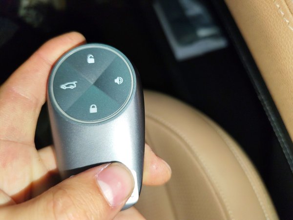 Nio ES8 2022, 69400 км, за 21017 USD - фото 12