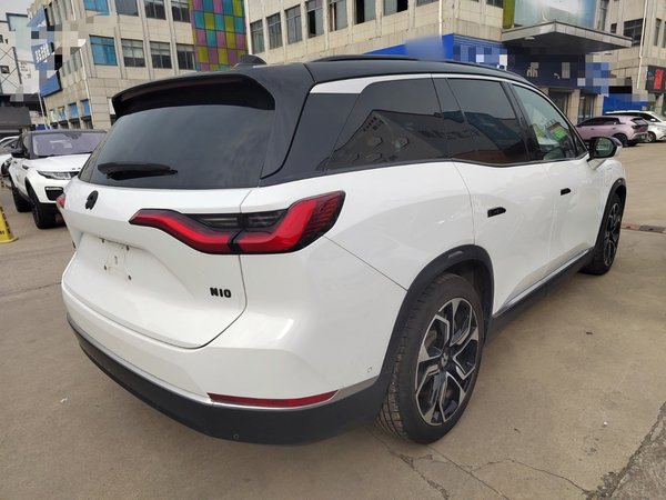 Nio ES8 2022, 72000 км, за 19275 USD - фото 7