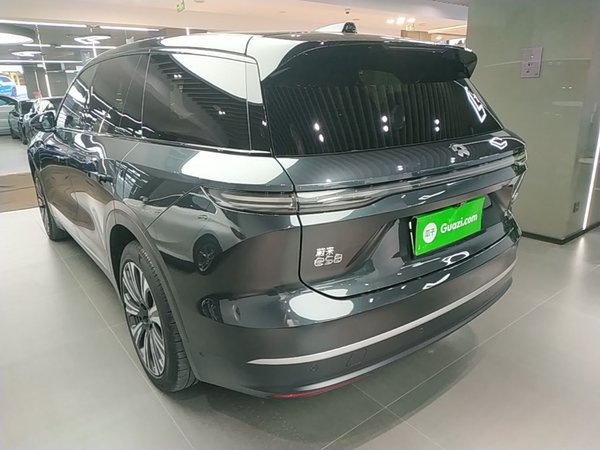 Nio ES8 2023, 64100 км, за 37995 USD