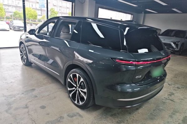 Nio ES8 2023, 56000 км, за 42020 USD