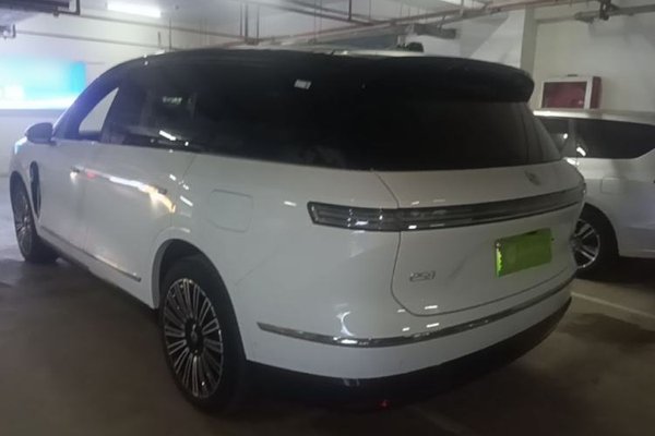 Nio ES8 2026, 1100 км, за 54788 USD - фото 13