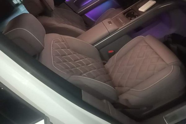 Nio ES8 2026, 1100 км, за 54788 USD - фото 28
