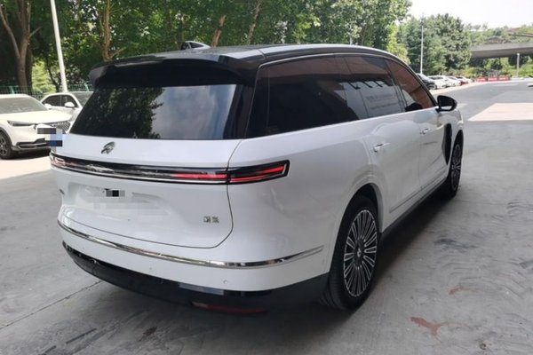 Nio ES8 2026, 8900 км, за 40642 USD - фото 6