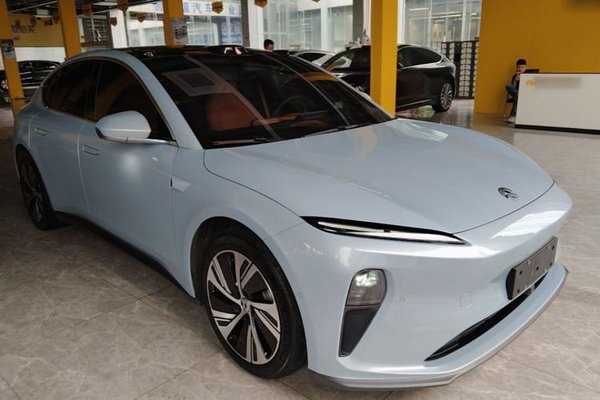 Nio ET5 2022, 88800 км, за 9999999 USD