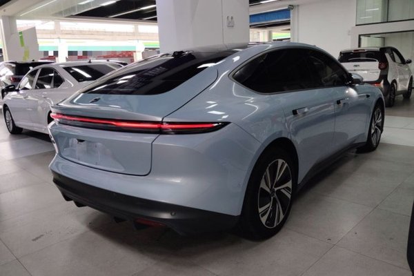 Nio ET5 2022, 98699 км, за 18389 USD - фото 6