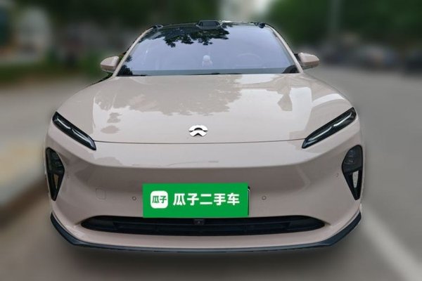 Nio ET5 2024, 15200 км, за 21666 USD