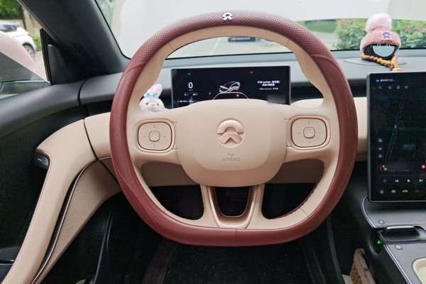 Nio ET5 2024, 15200 км, за 21666 USD - фото 8