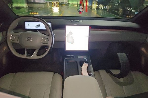 Nio ET5T 2023, 10600 км, за 21252 USD - фото 6