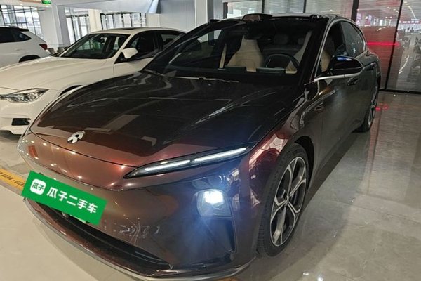 Nio ET5T · 2024 год