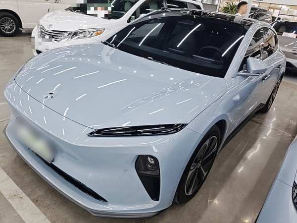 Nio ET5T · 2024 год