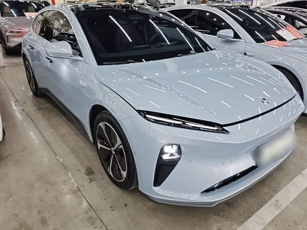 Nio ET5T 2024, 14500 км, за 22349 USD