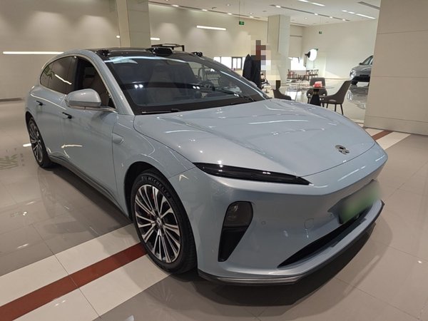 Nio ET5T 2024, 49400 км, за 22132 USD