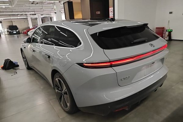Nio ET5T 2024, 20800 км, за 24487 USD
