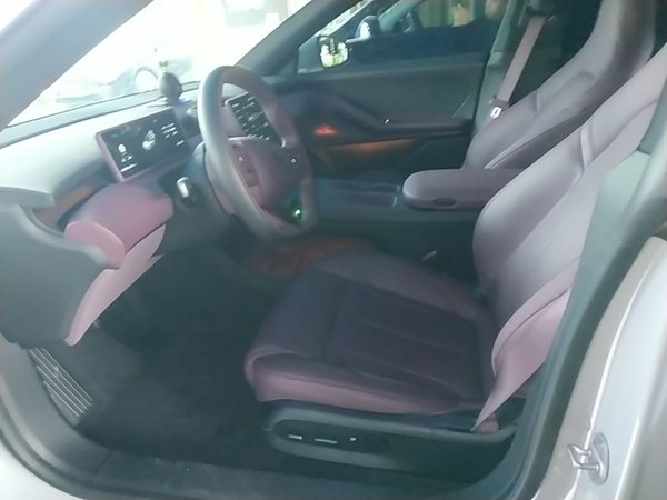 Nio ET5T 2024, 25200 км, за 23114 USD - фото 18