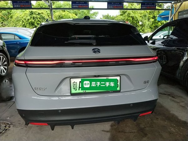 Nio ET5T 2024, 25200 км, за 23114 USD