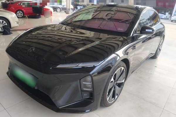 Nio ET5T · 2025 год