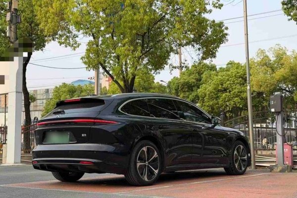 Nio ET5T 2025, 3200 км, за 26139 USD - фото 17