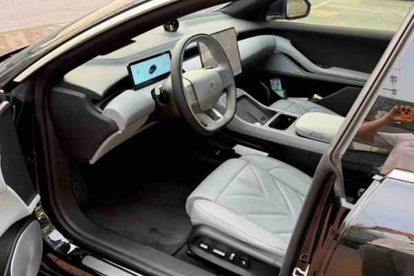 Nio ET5T 2025, 3200 км, за 26139 USD - фото 24