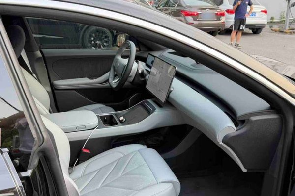 Nio ET5T 2025, 3200 км, за 26139 USD - фото 29