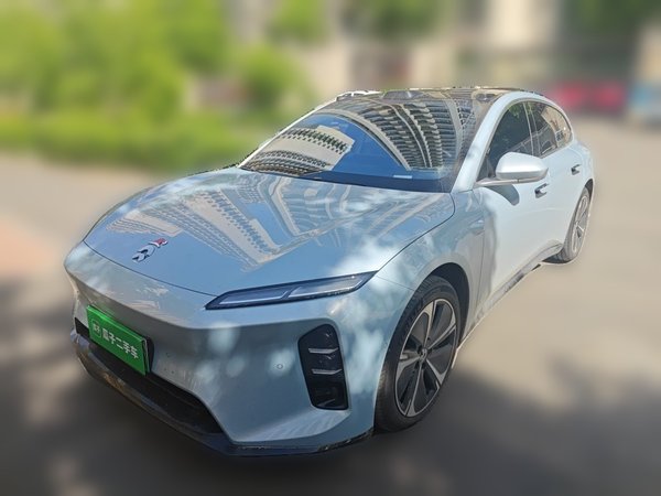 Nio ET5T · 2025 год
