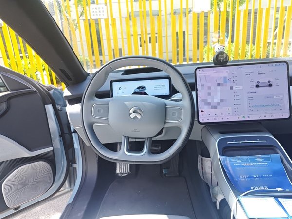 Nio ET5T 2025, 12300 км, за 23980 USD - фото 8