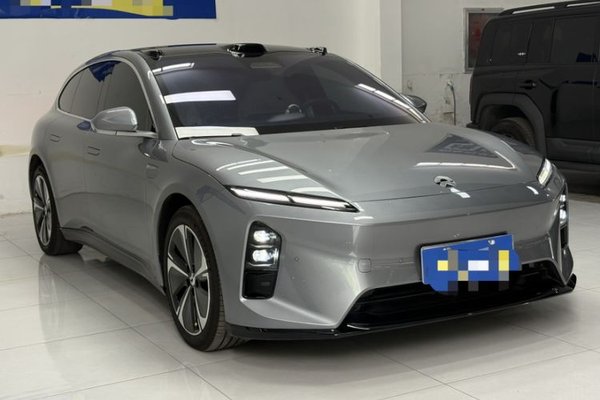 Nio ET5T 2025, 11600 км, за 25638 USD
