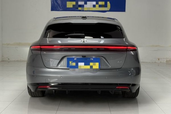 Nio ET5T 2025, 11600 км, за 25638 USD