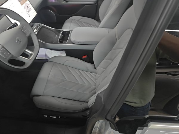Nio ET5T 2025, 300 км, за 35532 USD - фото 17