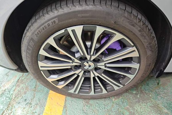 Nio ET5T 2025, 6300 км, за 25684 USD - фото 10
